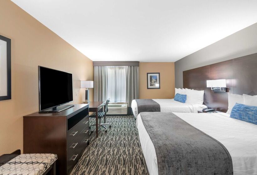 בית מלון כפרי Best Western Plus Denton Inn & Suites