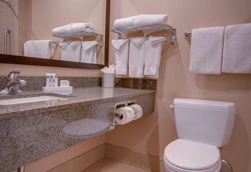 هتل Best Western At Ventura Pier