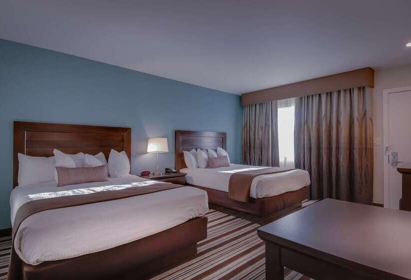 هتل Best Western At Ventura Pier