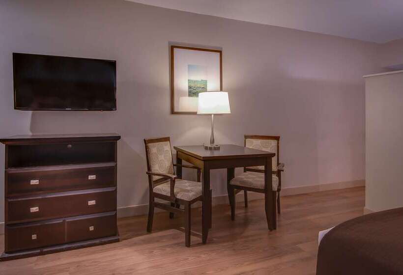 هتل Best Western At Ventura Pier