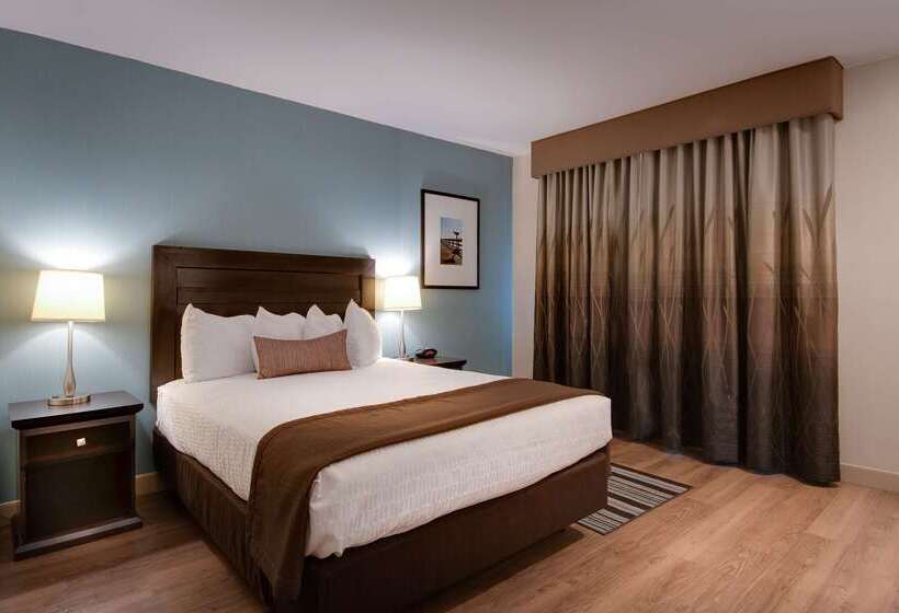 هتل Best Western At Ventura Pier