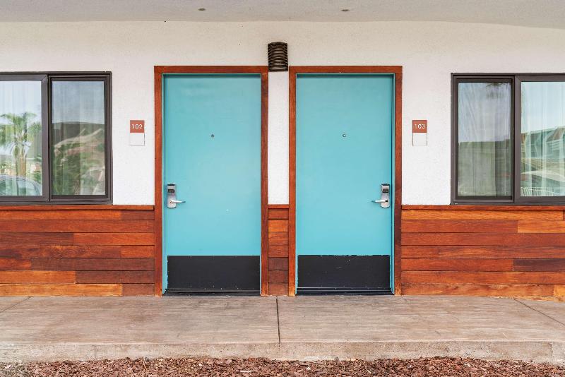 هتل Best Western At Ventura Pier