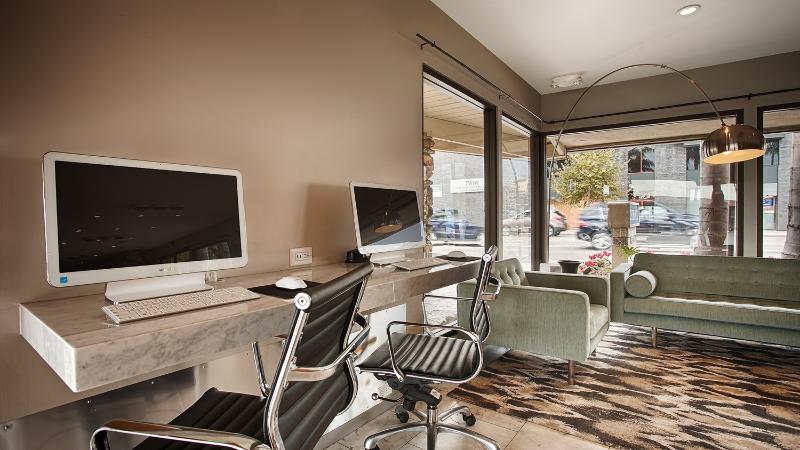 هتل Best Western At Ventura Pier