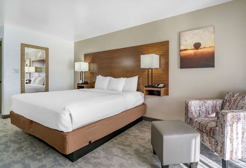 فندق Best Western Plus Lake Front