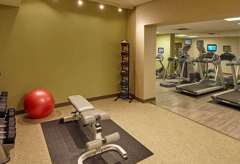 هتل Best Western Plus The Normandy Inn & Suites