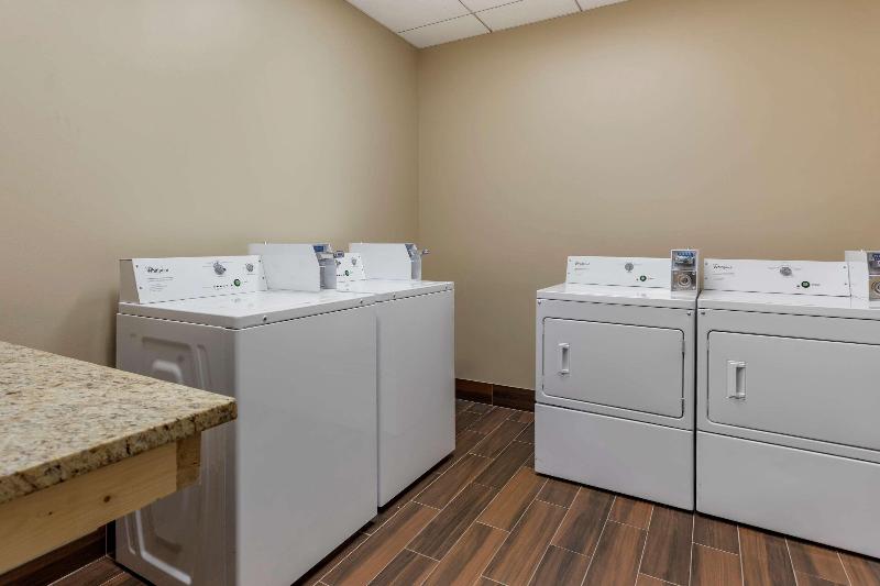 酒店 Comfort Inn & Suites Rochelle   Dekalb