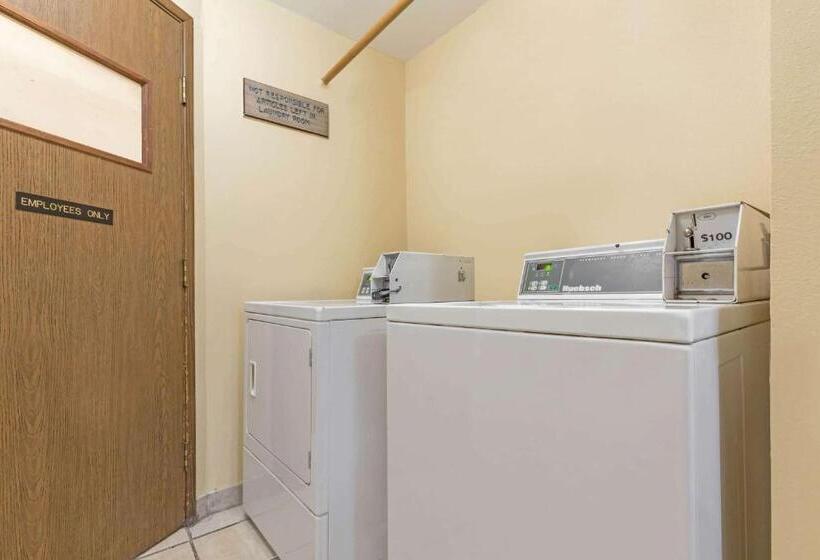 فندق Days Inn By Wyndham Auburn