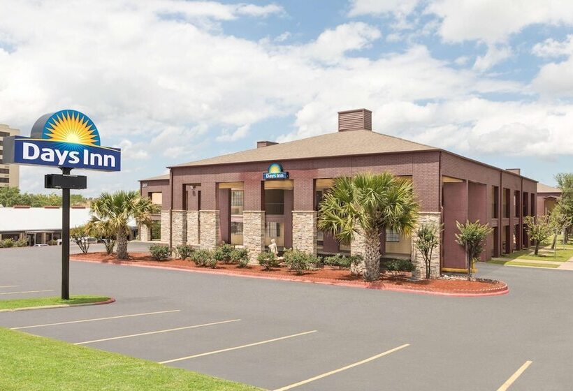 فندق Days Inn By Wyndham College Station University Drive