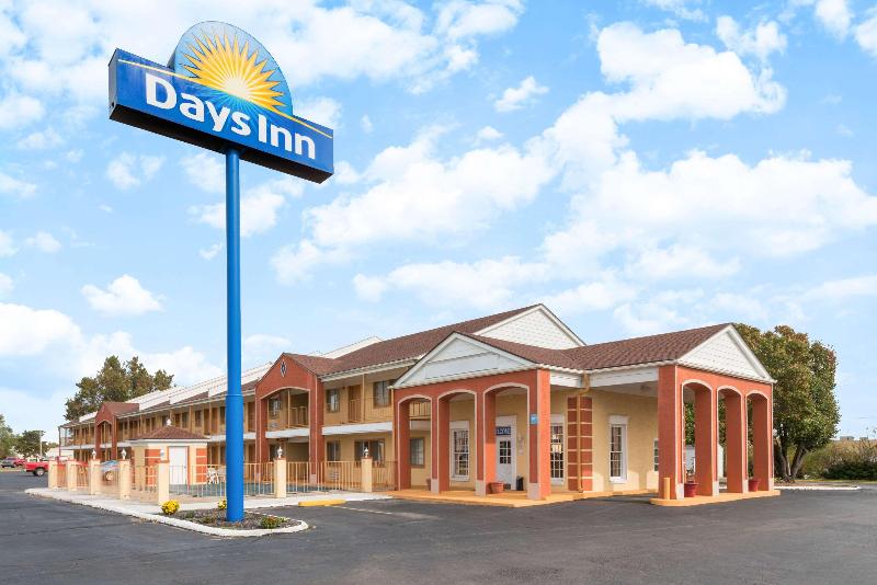 فندق Days Inn By Wyndham Ottawa