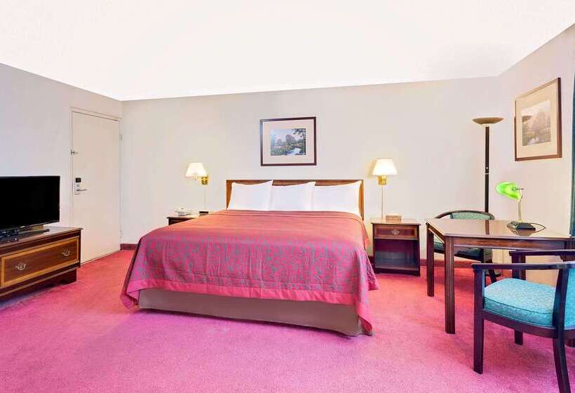 ホテル Days Inn By Wyndham Waynesboro