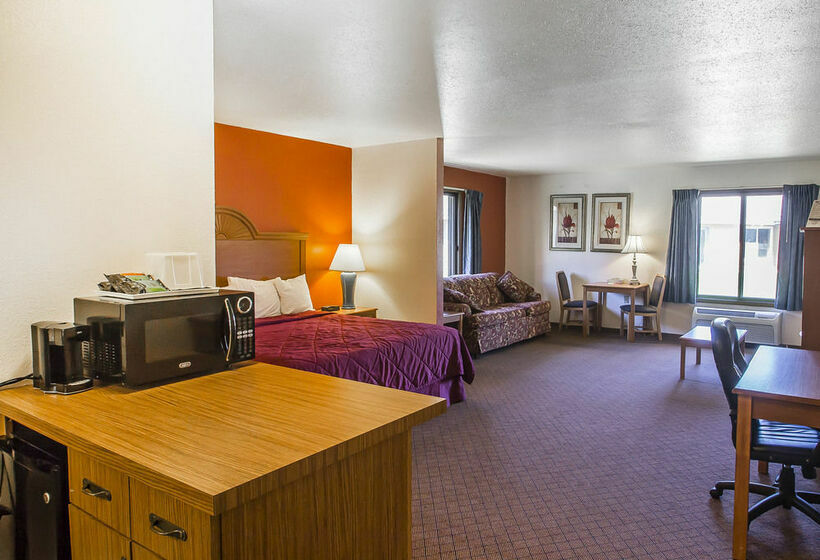 호텔 Econo Lodge Inn & Suites