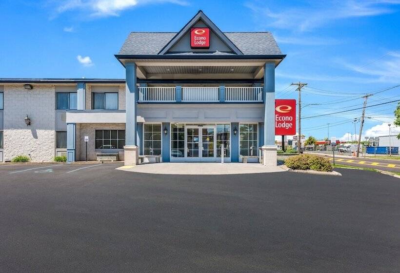 Отель Econo Lodge Quakertown