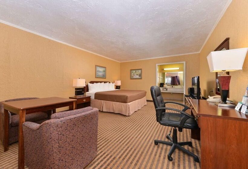 فندق Executive Plus Inn And Suites