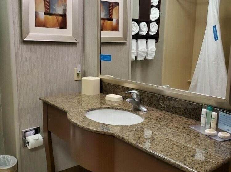 فندق Hampton Inn & Suites Craig