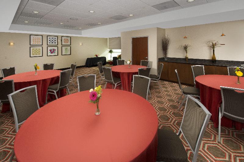 فندق Holiday Inn Express Baltimore At The Stadiums, An Ihg