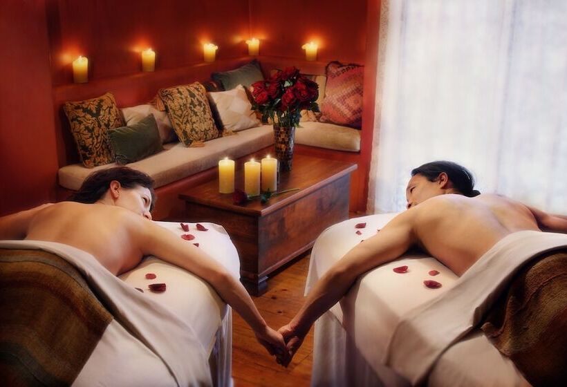هتل Inn & Spa At Loretto