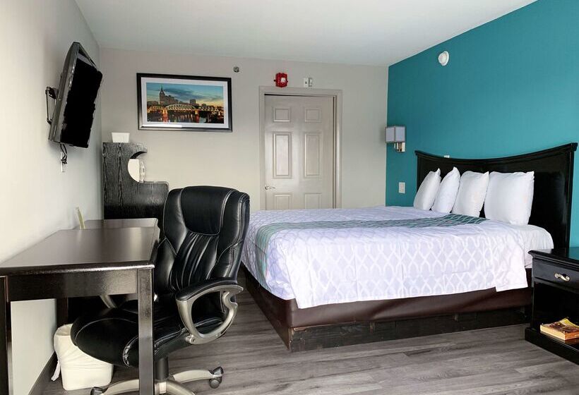 هتل Knights Inn Nashville