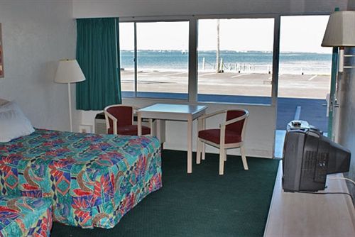 هتل Knights Inn Panama City