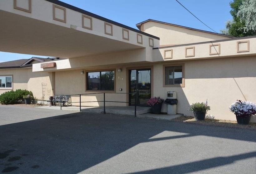 Отель Locomotive Inn