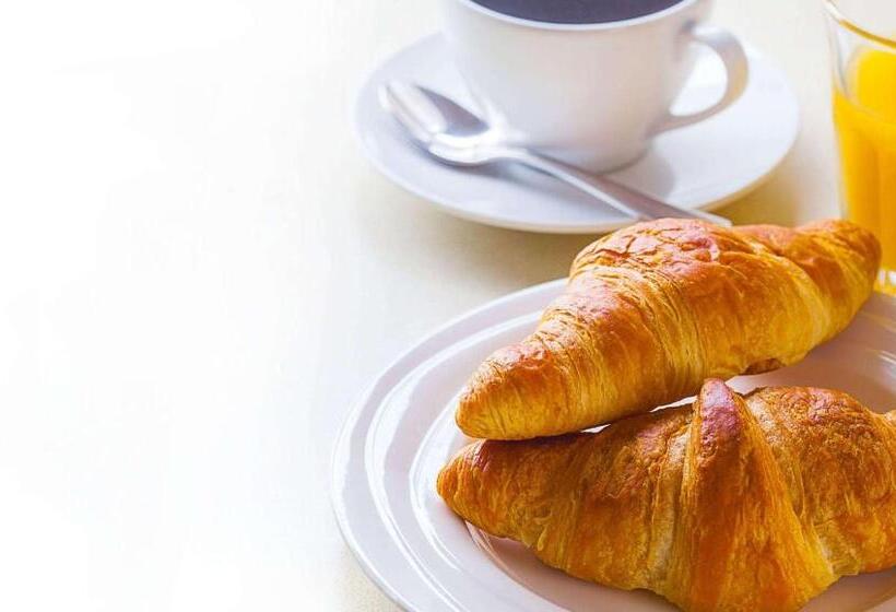 בית מלון כפרי Magnuson Copper Crown