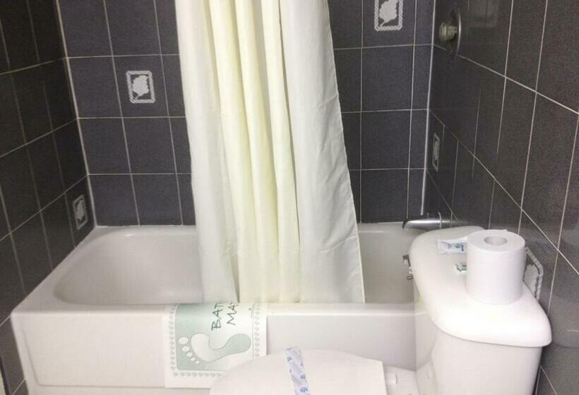 فندق Parkside Inn Fresno