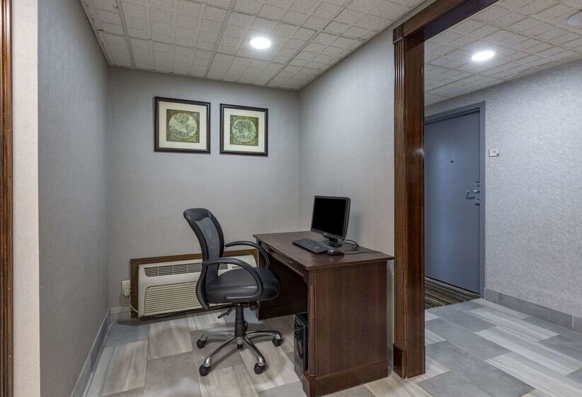 فندق Quality Inn Austintown Youngstown West