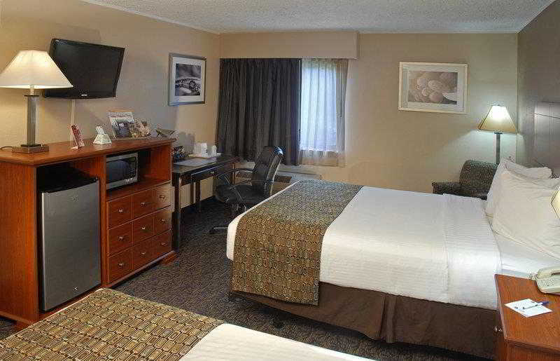 호텔 Quality Inn Austintown Youngstown West