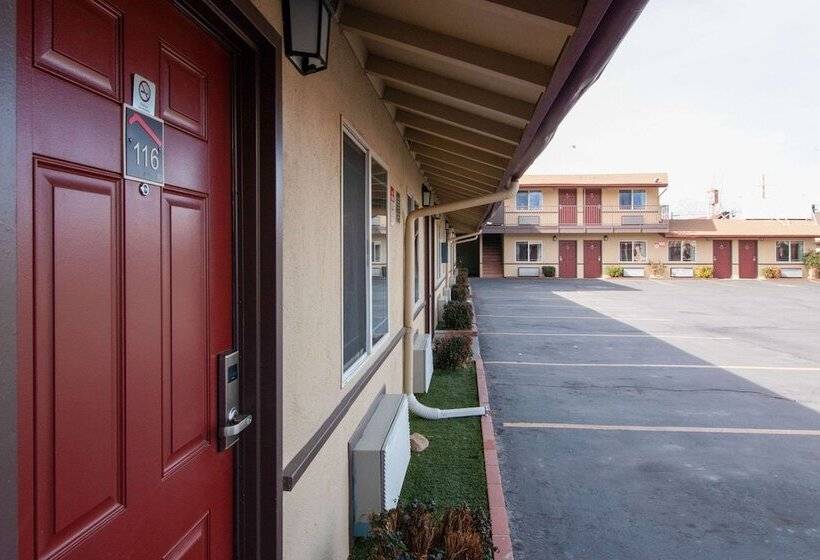 בית מלון כפרי Quality Inn Bishop Near Mammoth