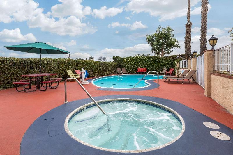 هتل Quality Inn Lomita Los Angeles South Bay