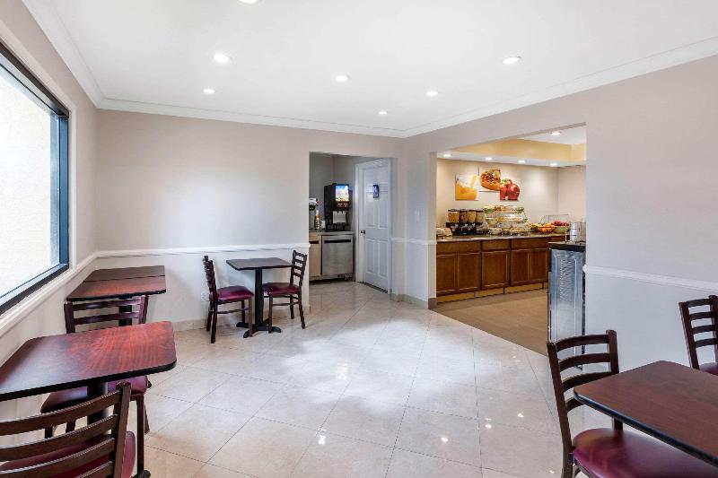 هتل Quality Inn Lomita Los Angeles South Bay