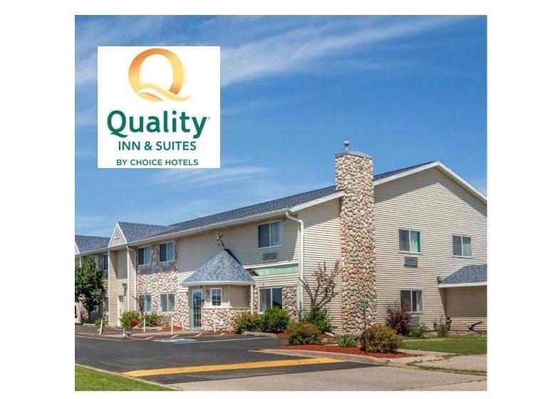 酒店 Quality Inn & Suites