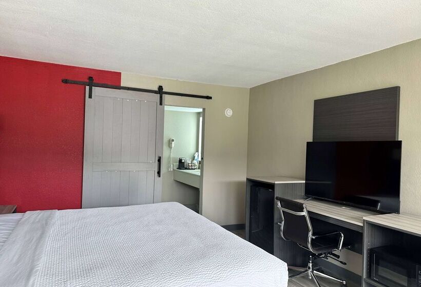 בית מלון כפרי Ramada By Wyndham Cocoa