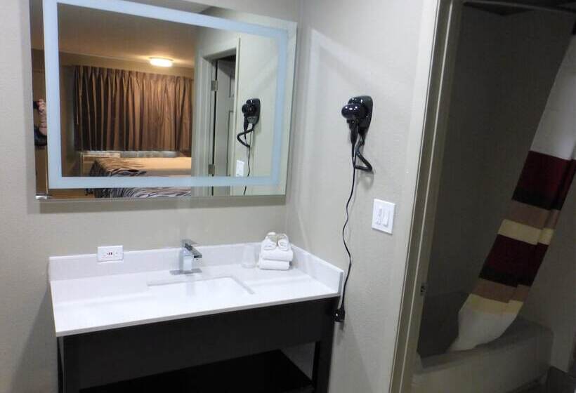 هتل Red Roof Inn Redding