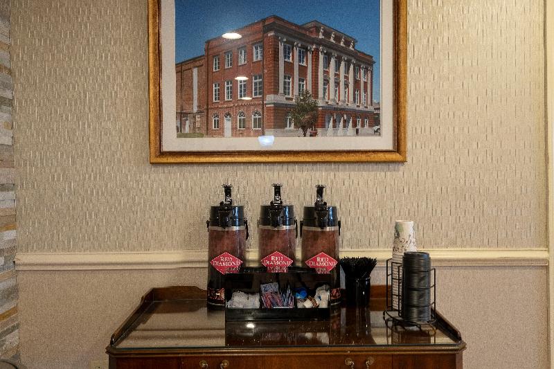 هتل Red Roof Inn Dothan