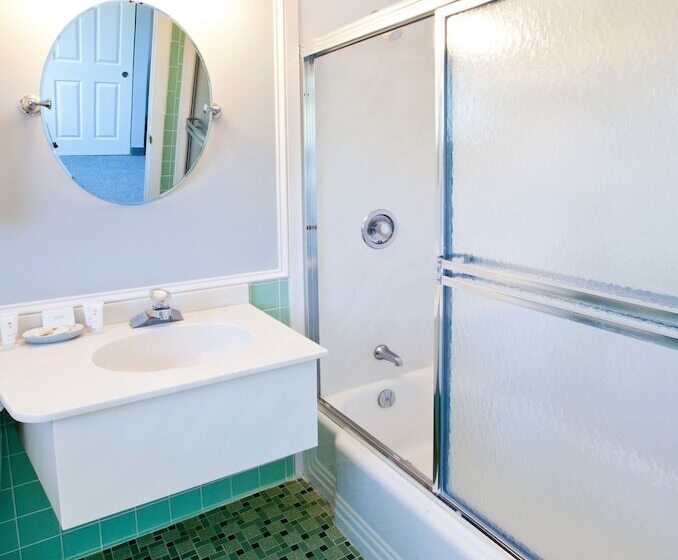 ホテル The Seaglass Inn & Spa