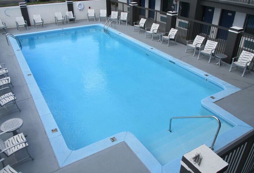 Motel 6 Chattanooga Airport