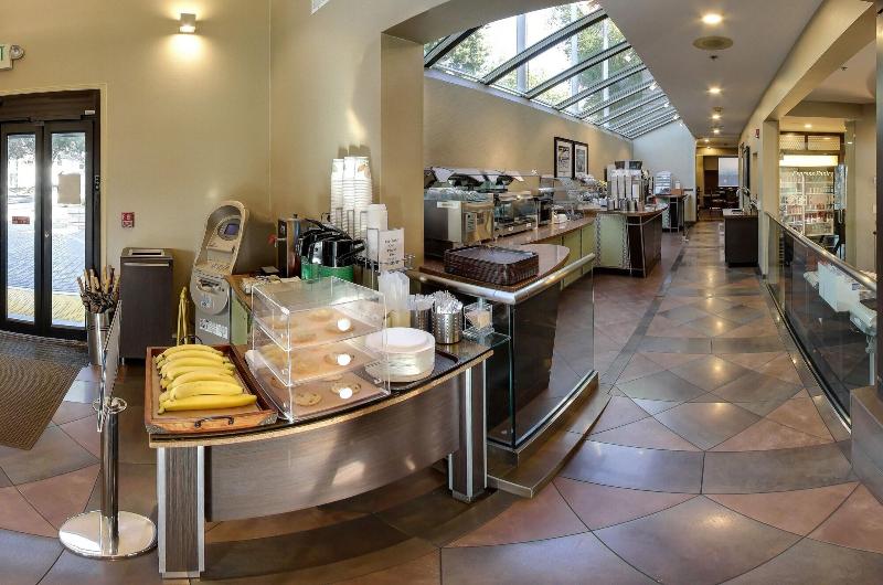 בית מלון כפרי Strata