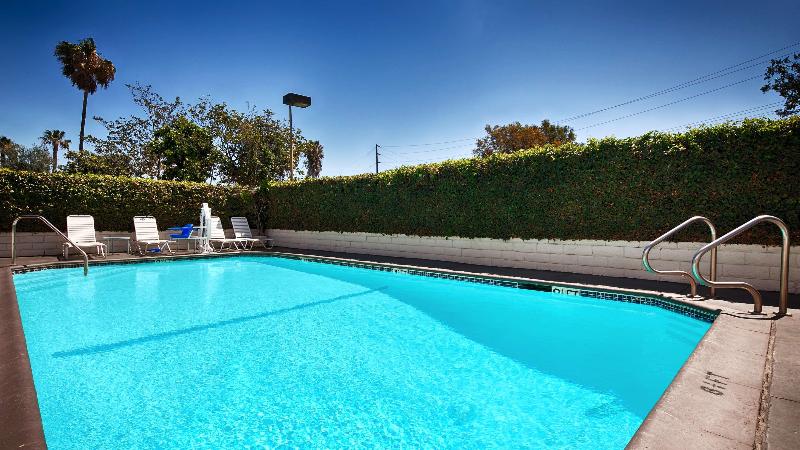 Surestay Hotel By Best Western Camarillo
