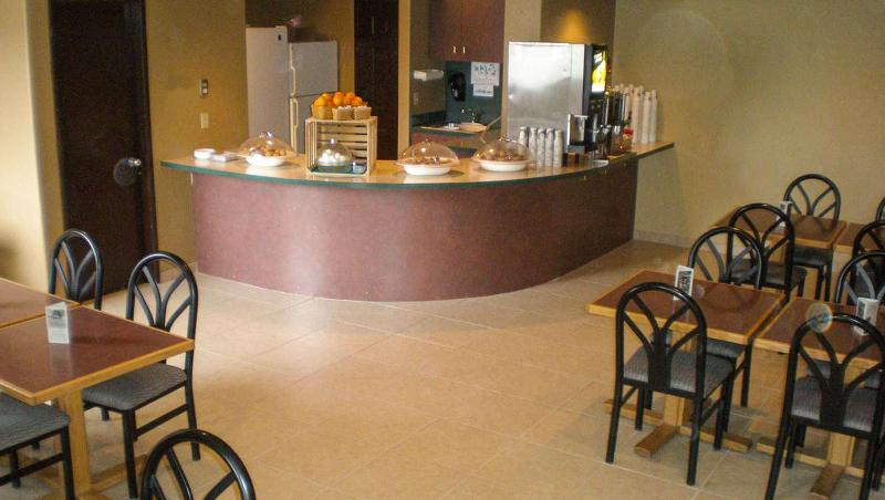 هتل La Grande Inn