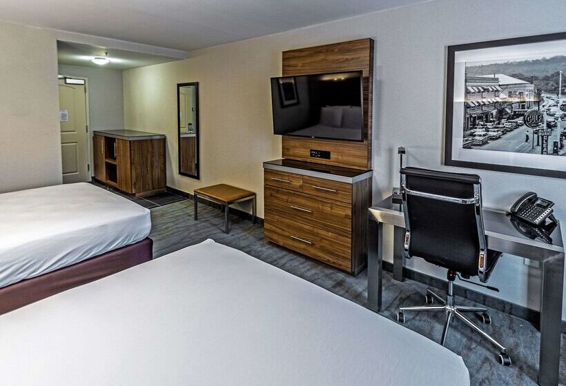 The Penn Stroud, Stroudsburg   Poconos, Ascend Hotel Collection