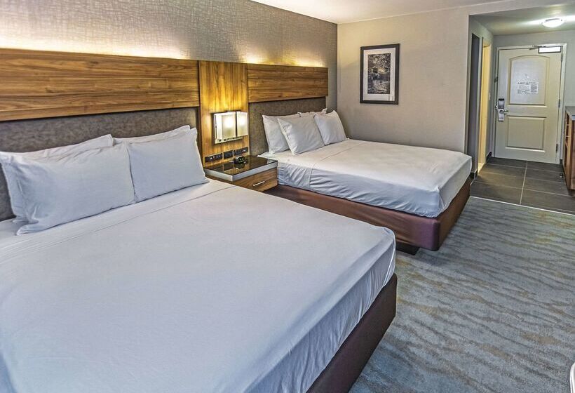 The Penn Stroud, Stroudsburg   Poconos, Ascend Hotel Collection