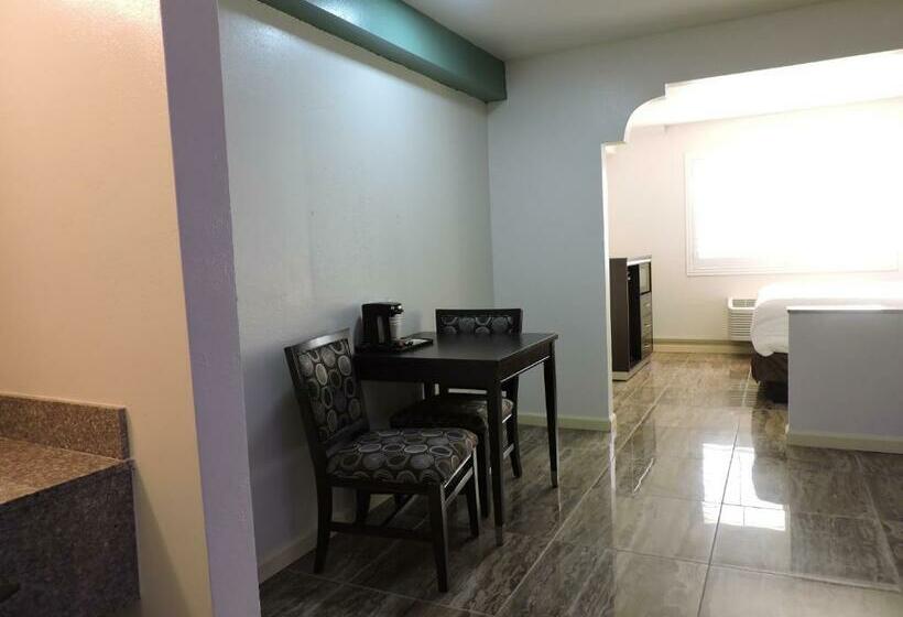 בית מלון כפרי Travelodge By Wyndham Artesia