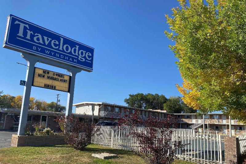 هتل Travelodge By Wyndham Powell