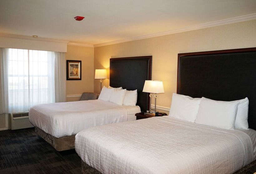 فندق Wingate By Wyndham Bellingham Heritage Inn