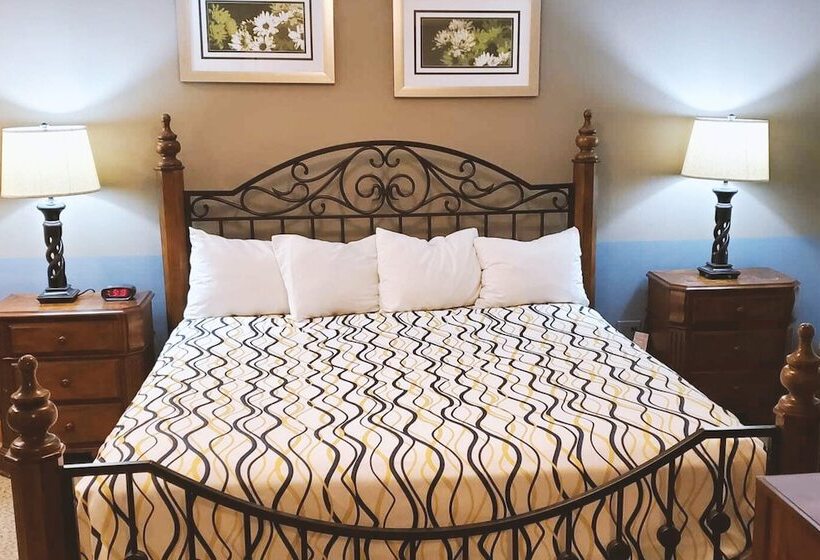 مُتل Coratel Inn & Suites By Jasper Mccook