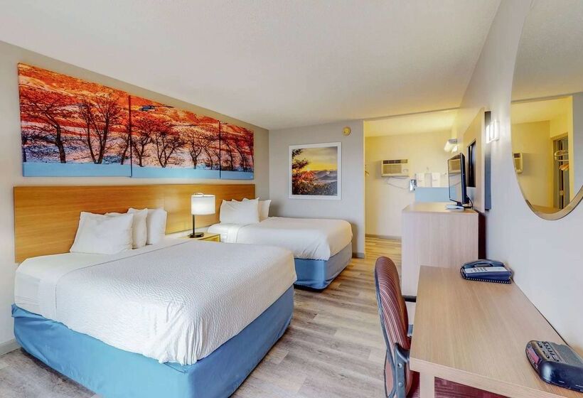 فندق على الطريق Days Inn By Wyndham Socorro