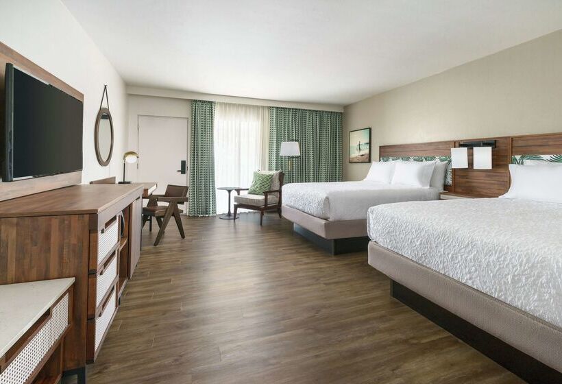 استراحتگاه Hampton Inn Key West Fl