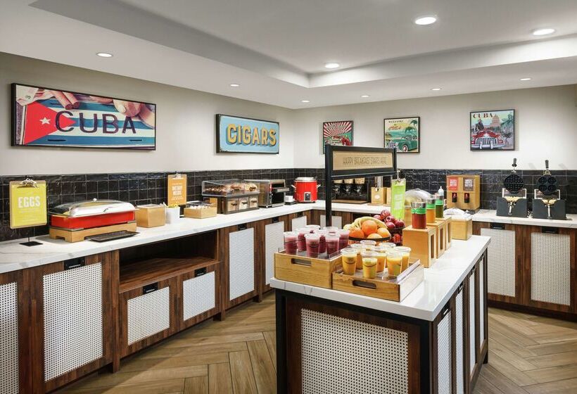 استراحتگاه Hampton Inn Key West Fl