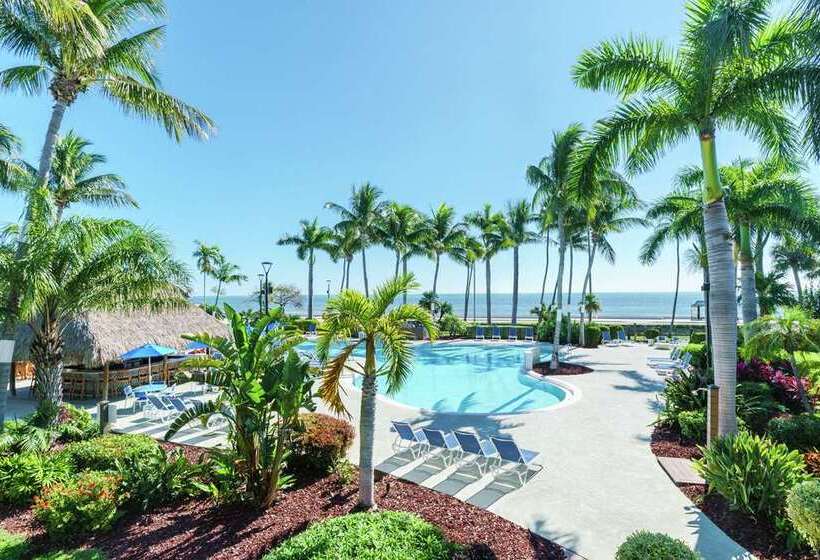 استراحتگاه Hampton Inn Key West Fl
