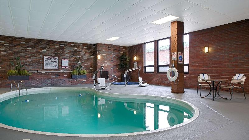 هتل Rodeway Inn